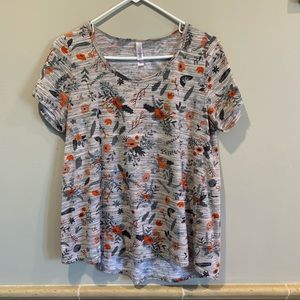 LuLaRoe Classic T